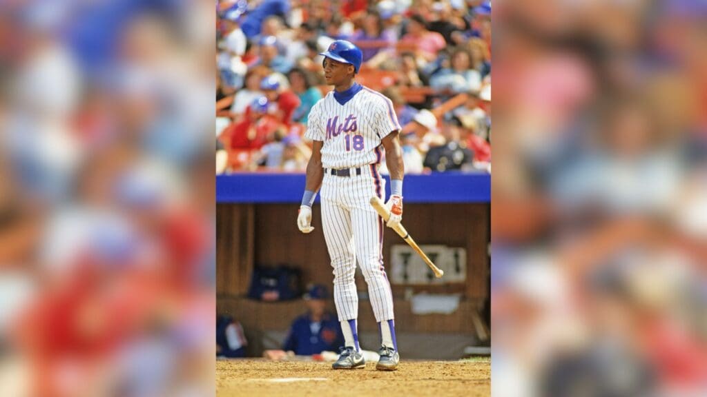 May 6, 1990; Flushing, NY, USA; FILE PHOTO; New York Mets right fielder Darryl Strawberry at bat against the Houston Astros at Shea Stadium.