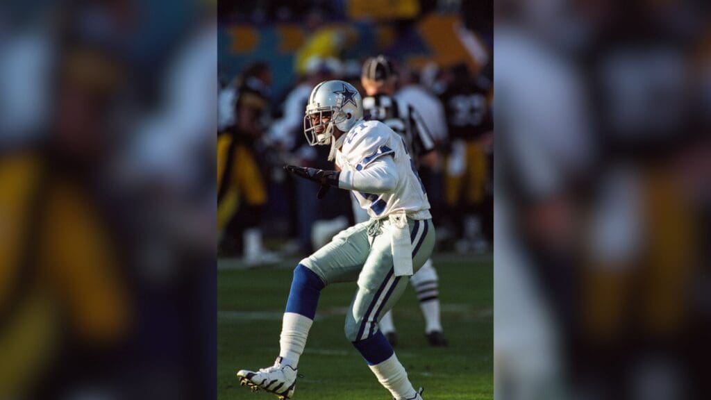 Jan 28, 1996; Tempe, AZ, USA; FILE PHOTO; Dallas Cowboys cornerback Deion Sanders (21) in action against the Pittsburgh Steelers during Super Bowl XXX at Sun Devil Stadium. The Cowboys defeated the Steelers 27-17.