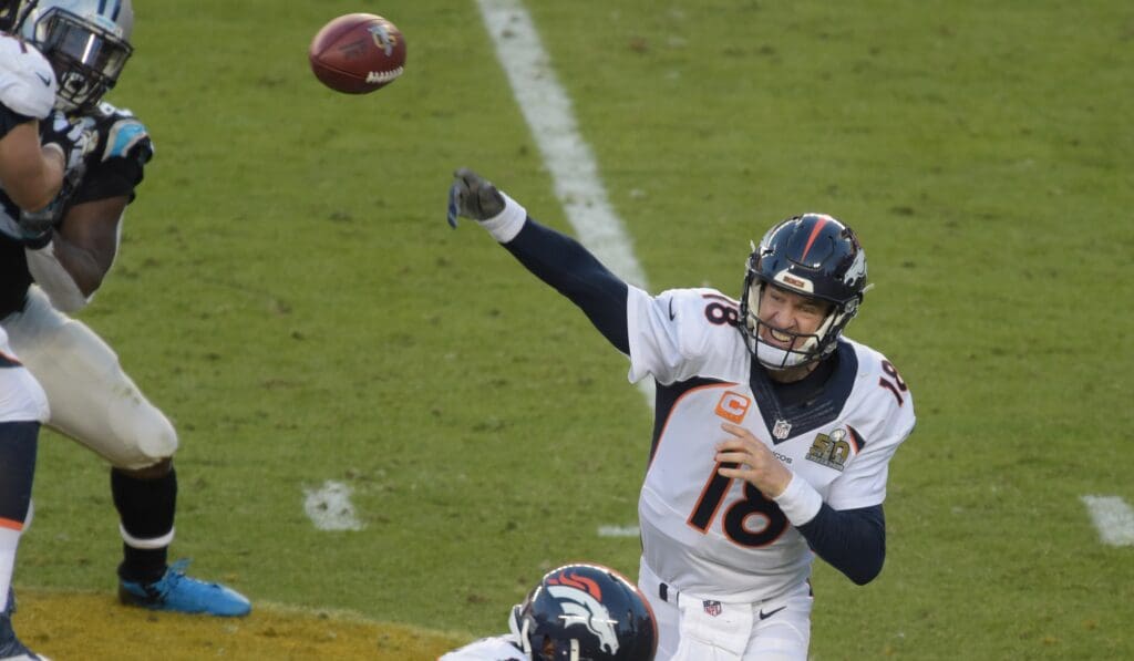 Denver Broncos quarterback Peyton Manning (18) throws a pass in the first half in Super Bowl 50 at Levi's Stadium