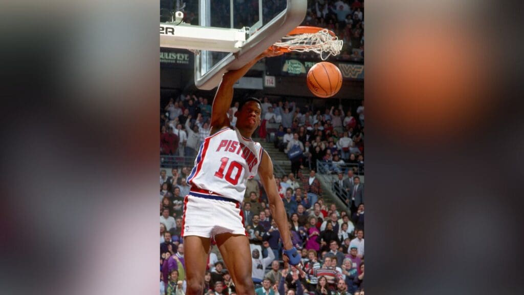 Unknown Date 1992; Auburn Hills, MI, USA; FILE PHOTO; Detroit Pistons forward #10 DENNIS RODMAN in action against the Chicago Bulls at the Palace of Auburn Hills during the 1991-92 season.