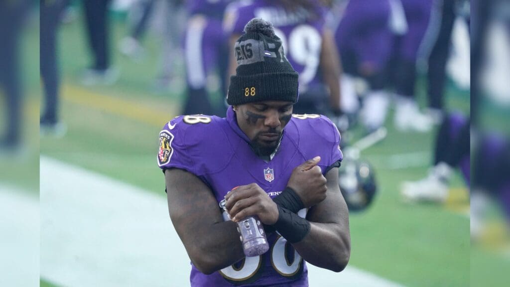 Dec 27, 2020; Baltimore, Maryland, USA; Baltimore Ravens wide receiver Dez Bryant (88) strikes his familiar X pose prior to the game against the New York Giants at M&T Bank Stadium.