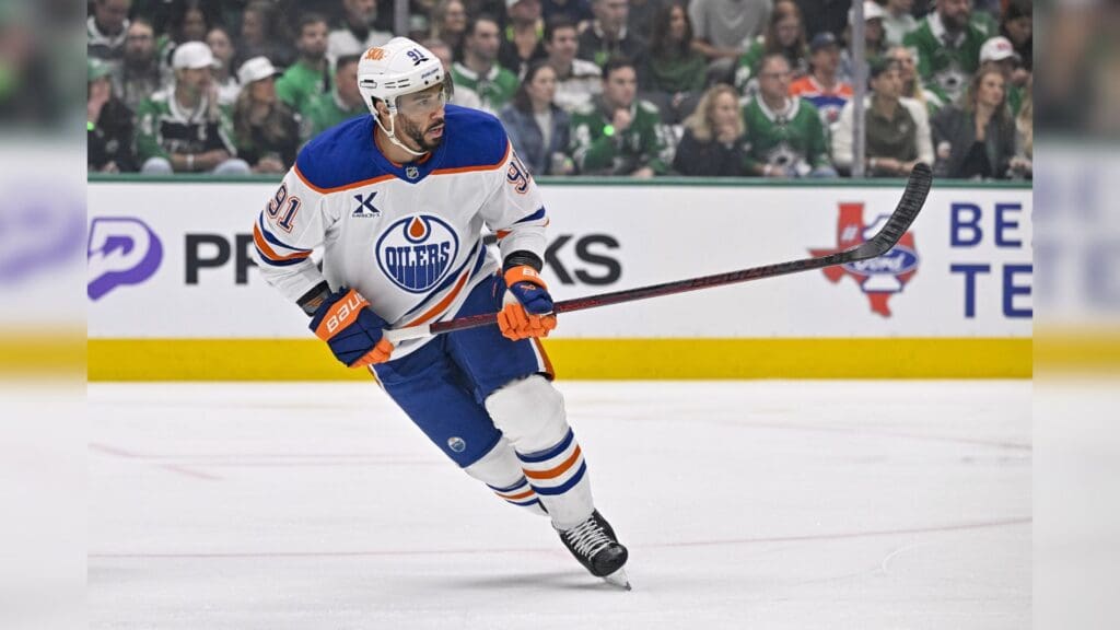 May 29, 2025; Dallas, Texas, USA; Edmonton Oilers left wing Evander Kane (91) in action during the game between the Dallas Stars and the Edmonton Oilers in game five of the Western Conference Final of the 2025 Stanley Cup Playoffs at American Airlines Center.