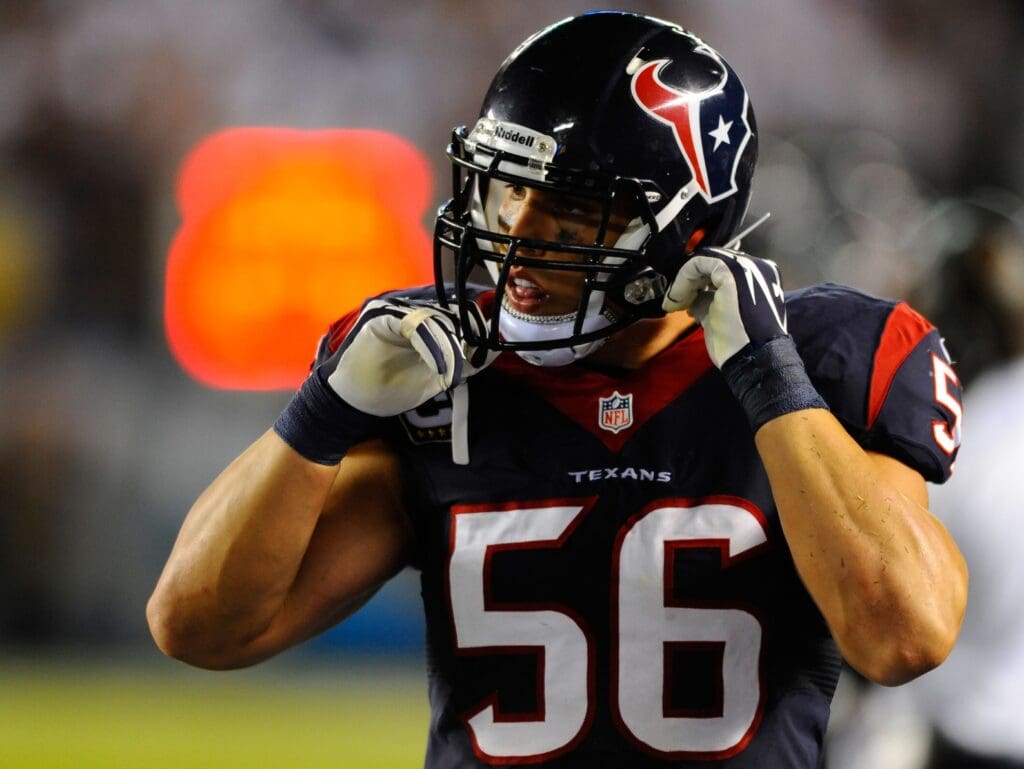 Sep 9, 2013; San Diego, CA, USA; Houston Texans line backer Brian Cushing (56) during the second half against the San Diego Chargers at Qualcomm Stadium.
