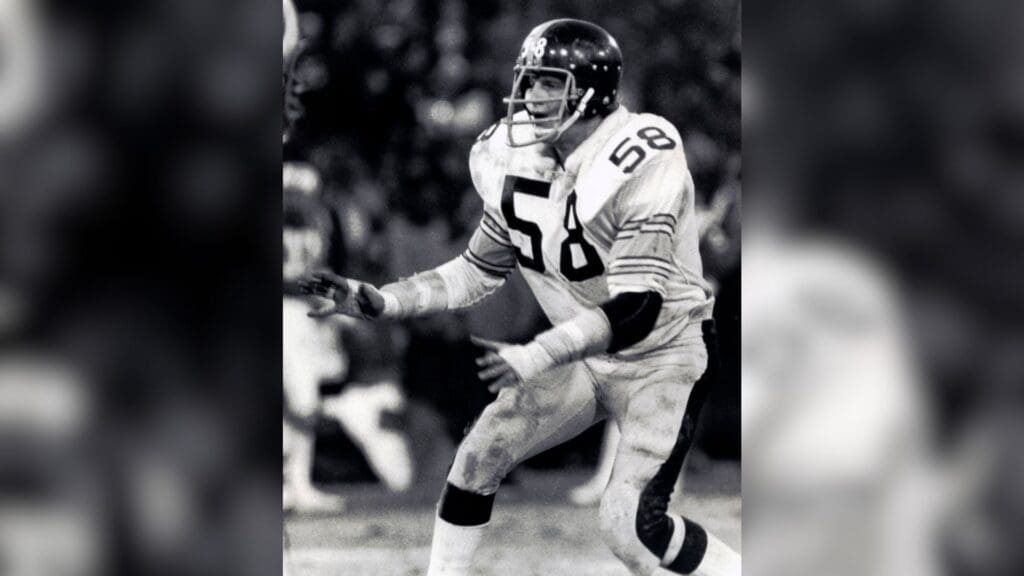 Dec., 1976; Unknown Location, USA; FILE PHOTO; Pittsburgh Steelers linebacker Jack Lambert (58) in action during the 1976 season.