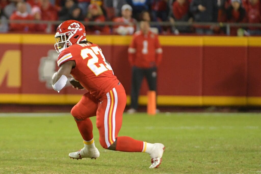 Dec 16, 2017; Kansas City, MO, USA; Kansas City Chiefs running back Kareem Hunt (27) runs the ball during the game against the Los Angeles Chargers at Arrowhead Stadium.