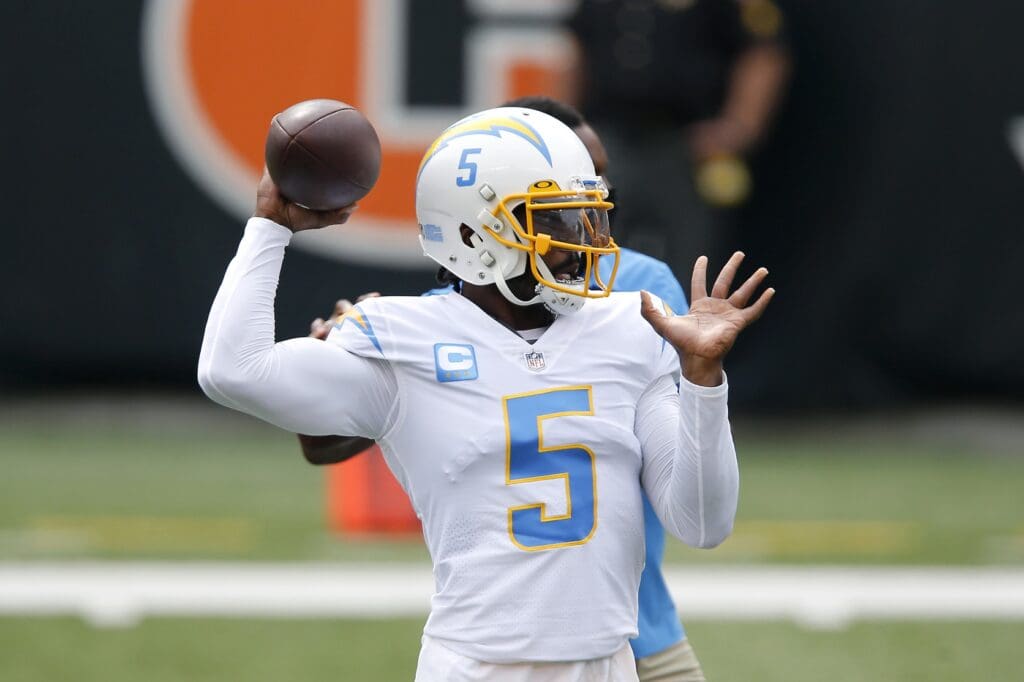 Los Angeles Chargers quarterback Tyrod Taylor (5) warms up before the game against the Cincinnati Bengals at Paul Brown Stadium.