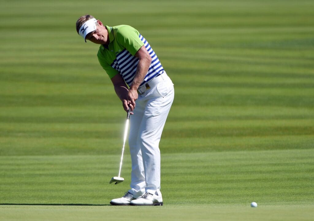 Jun 18, 2016; Oakmont, PA, USA; Luke Donald putts on the 8th green during the continuation of the second round of the U.S. Open golf tournament at Oakmont Country Club.