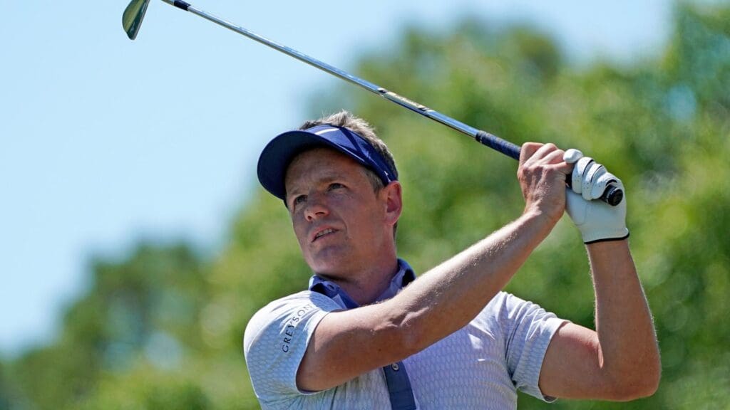 Mar 22, 2019; Palm Harbor, FL, USA; Luke Donald plays his shot from the 15th tee during the second round of the Valspar Championship golf tournament at Innisbrook Resort - Copperhead Course.