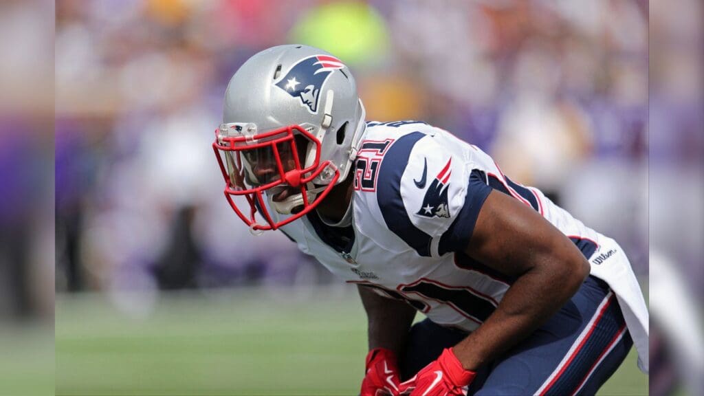 Sep 14, 2014; Minneapolis, MN, USA; New England Patriots defensive back Malcolm Butler (21) against the Minnesota Vikings at TCF Bank Stadium. The Patriots defeated the Vikings 30-7.