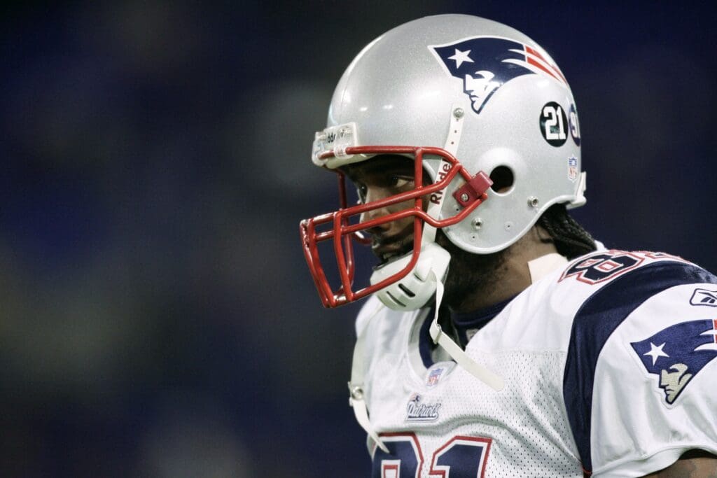 Dec 3, 2007; Baltimore, MD, USA; New England Patriots wide receiver Randy Moss (81) wears a #21 sticker on his helmet dedicated to Washington Redskins safety Sean Taylor during pre-game warmups before the start of the game against the Baltimore Ravens at M&T Bank Stadium. Taylor died on 11/27/07 from a gunshot wound he suffered during a burglary attempt of his home the day before.