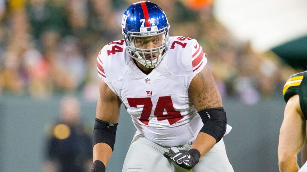 Oct 9, 2016; Green Bay, WI, USA; New York Giants offensive tackle Ereck Flowers (74) during the game against the Green Bay Packers at Lambeau Field. Green Bay won 23-16.