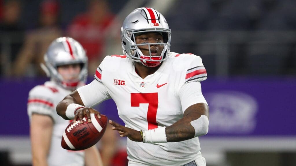Sep 15, 2018; Arlington, TX, USA; Ohio State Buckeyes quarterback Dwayne Haskins (7) throws prior to the game against the Texas Christian Horned Frogs at AT&T Stadium.