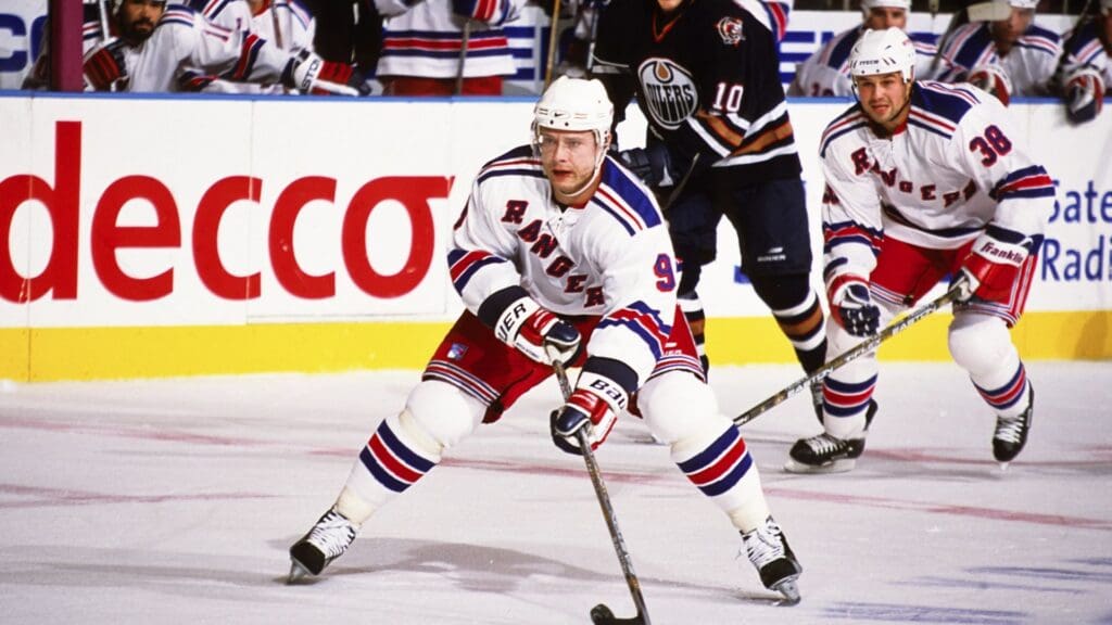 Nov 5, 2002; New York, NY, USA; FILE PHOTO; New York Rangers right wing Pavel Bure (9) and Ronald Petrovicky (38) in action against Edmonton Oilers left wing Shawn Horcoff (10) at Madison Square Garden.