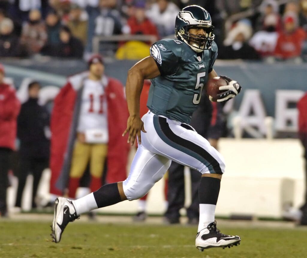 December 20, 2009; Philadelphia, PA USA; Philadelphia Eagles quarterback Donovan McNabb (5) scrambles during game against the San Francisco 49ers at Lincoln Financial Field in Philadelphia. The Eagles defeated the 49ers 27-13.