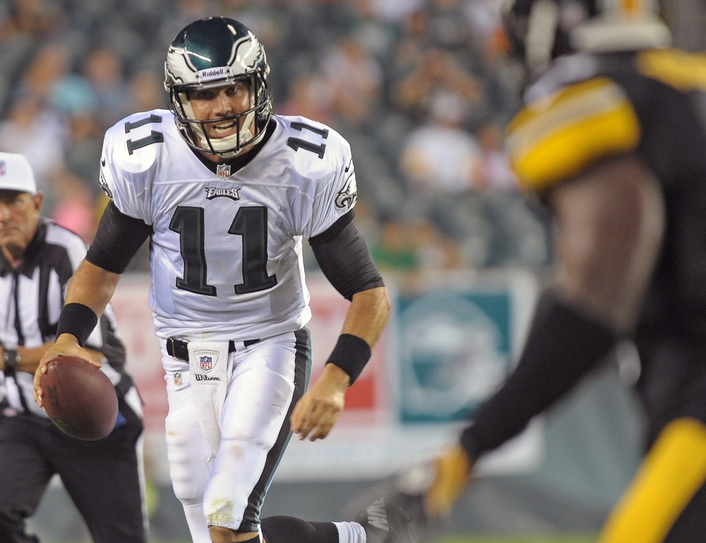 Philadelphia Eagles quarterback Trent Edwards (11) runs for the sidelines during game against the Pittsburgh Steelers at Lincoln Financial Field in Philadelphia. The Eagles defeated the Steelers, 24-23.