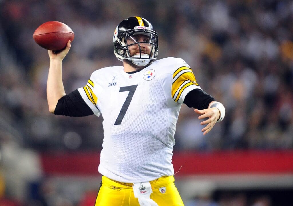 Feb 6, 2011; Arlington, TX, USA; Pittsburgh Steelers quarterback Ben Roethlisberger (7) throws a pass during the second half of Super Bowl XLV against the Green Bay Packers at Cowboys Stadium.