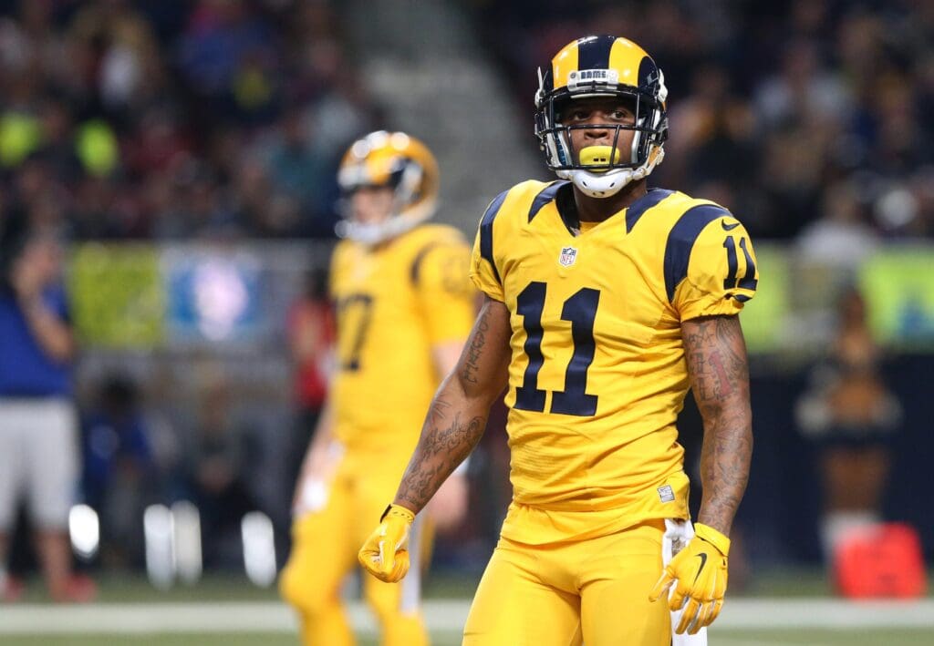 Dec 17, 2015 St. Louis, MO, USA; St. Louis Rams wide receiver Tavon Austin (11) against the Tampa Bay Buccaneers at the Edward Jones Dome. The Rams won 31-23