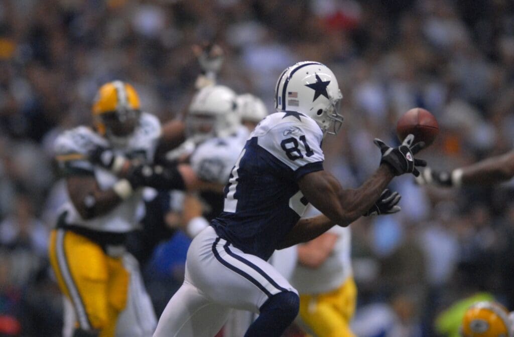 Nov. 29, 2007; Irving, TX, USA; Dallas Cowboys wide receiver Terrell Owens (81) against the Green Bay Packers at Texas Stadium