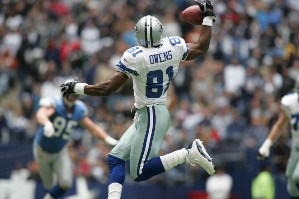 Dec 31, 2006; Irving, TX, USA; Dallas Cowboys wide receiver (81) Terrell Owens catches a pass during the second quarter against the Detroit Lions at Texas Stadium.
