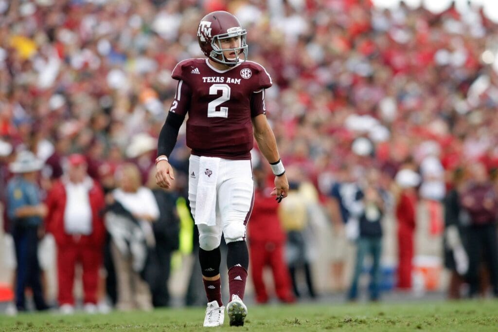 Sep 29, 2012; College Station, TX, USA; Texas A&M Aggies quarterback Johnny Manziel (2) in action against the Arkansas Razorbacks in the second quarter at Kyle Field.