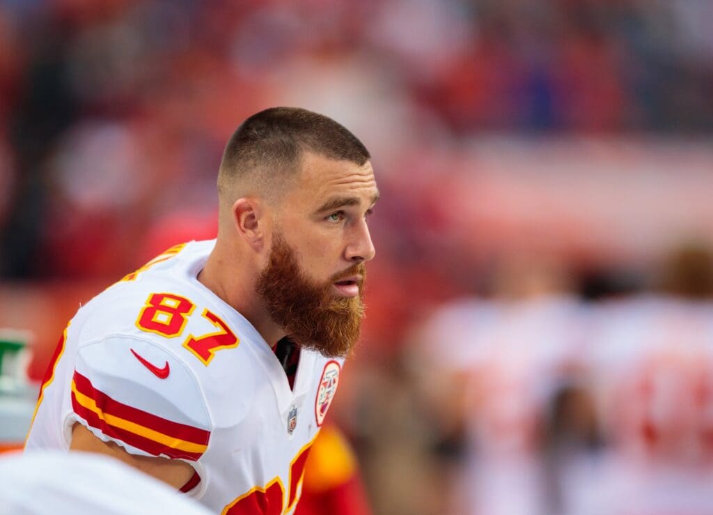 Oct 1, 2018; Denver, CO, USA; Kansas City Chiefs tight end Travis Kelce (87) against the Denver Broncos at Broncos Stadium at Mile High.