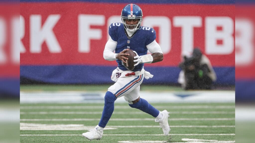 Oct 29, 2023; East Rutherford, New Jersey, USA; New York Giants quarterback Tyrod Taylor (2) carries the ball during the first half against the New York Jets at MetLife Stadium