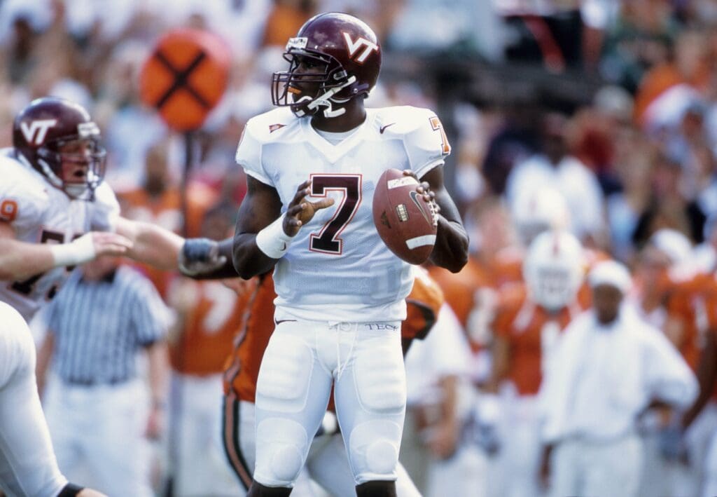 Nov 4, 2000; Miami, FL, USA: FILE PHOTO; Virginia Tech Hokies quarterback Michael Vick (7) in action against the Miami Hurricanes at the Orange Bowl.