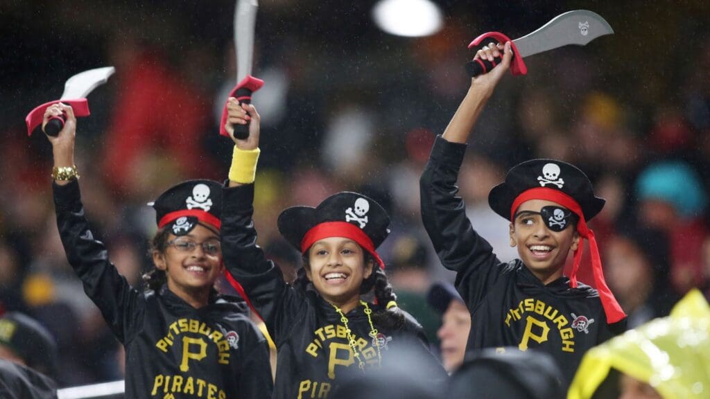 Sep 2, 2017; Pittsburgh, PA, USA; Young fans cheer to show their support for the Pittsburgh Pirates against the Cincinnati Reds during the fourth inning at PNC Park.