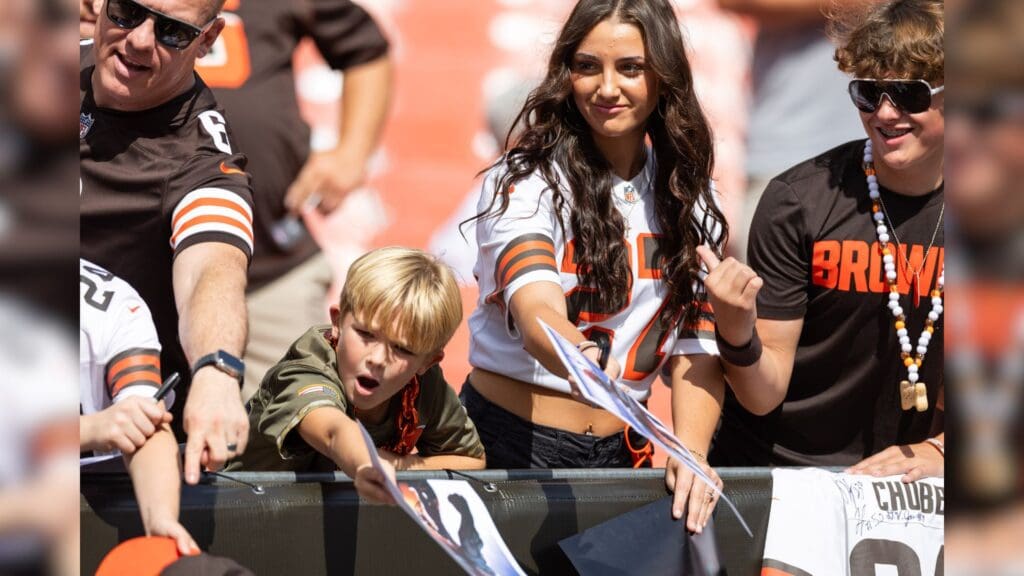 Sep 22, 2024; Cleveland, Ohio, USA; Cleveland Browns fans ask for autographs during warm ups before the game against the New York Giants at Huntington Bank Field.
