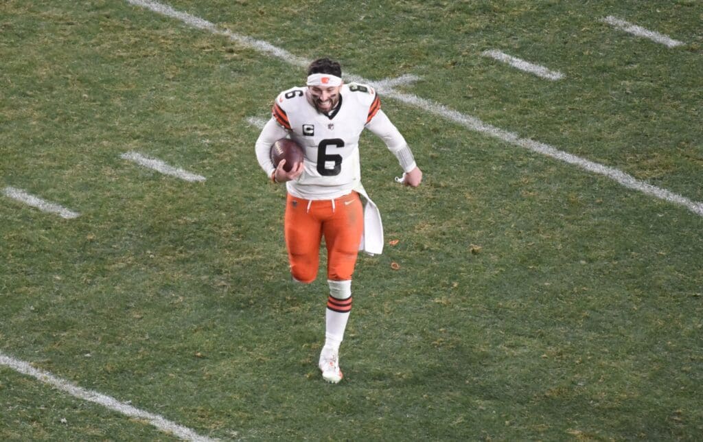 Jan 10, 2021; Pittsburgh, PA, USA; Cleveland Browns quarterback Baker Mayfield (6) runs off the field after the AFC Wild Card playoff game against the Pittsburgh Steelers at Heinz Field.