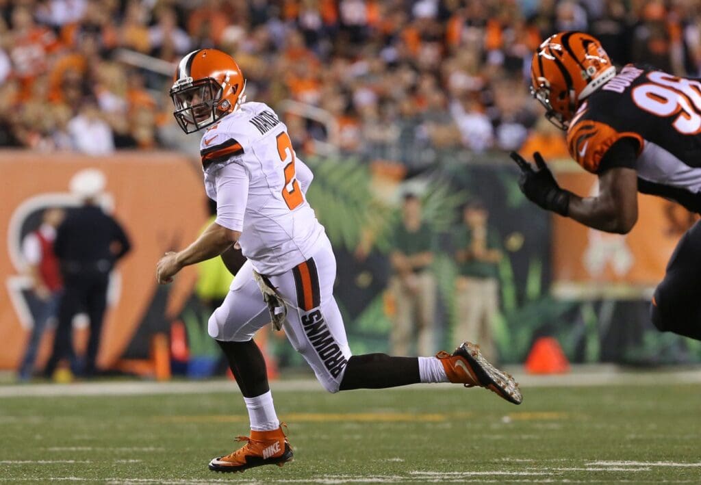 Nov 5, 2015; Cincinnati, OH, USA; Cleveland Browns quarterback Johnny Manziel (2) against the Cincinnati Bengals at Paul Brown Stadium. The Bengals won 31-10.