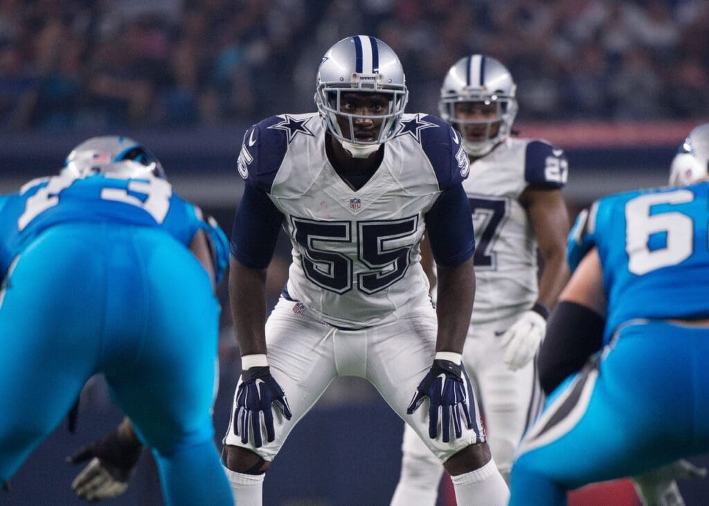 Nov 26, 2015; Arlington, TX, USA; Dallas Cowboys middle linebacker Rolando McClain (55) during the game against the Carolina Panthers on Thanksgiving at AT&T Stadium. The Panthers defeat the Cowboys 33-14.