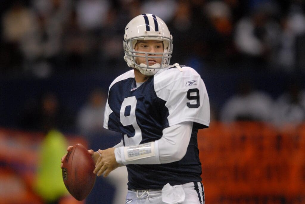 Dec. 25, 2006; Irving, TX, USA; Dallas Cowboys quarterback (9) Tony Romo against the Philadelphia Eagles at Texas Stadium in Irving, Texas. Philadelphia defeated Dallas 23-7.