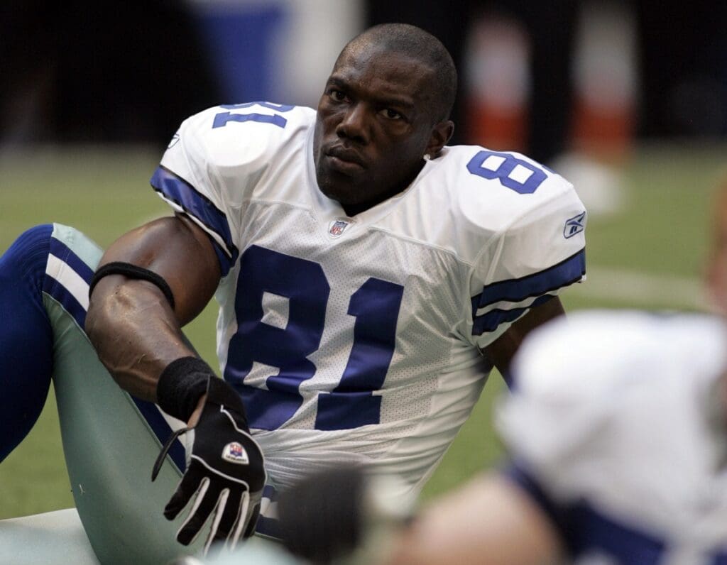 Aug 31, 2006; Irving, TX USA; Dallas Cowboys wide receiver (81) Terrell Owens stretches during pre-game warm ups before the game against the Minnesota Vikings at Texas Stadium.