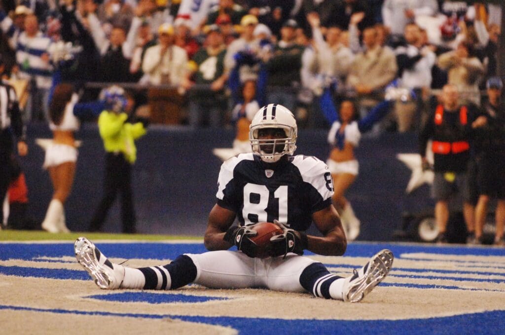 Nov. 29, 2007; Irving, TX, USA; Dallas Cowboys wide receiver Terrell Owens (81) celebrates after scoring a second quarter touchdown against the Green Bay Packers at Texas Stadium.