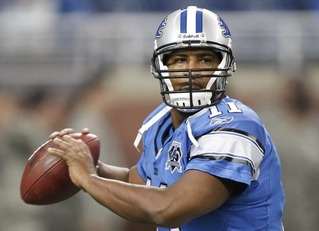 November 23, 2008; Detroit, MI, USA; Detroit Lions quarterback Daunte Culpepper (11) warms up prior to the start of the game against the Tampa Bay Buccaneers at Ford Field.