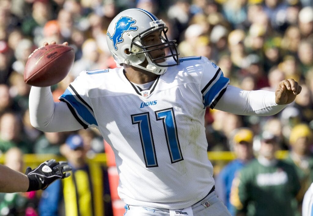 Oct 18, 2009; Green Bay, WI, USA; Detroit Lions quarterback Daunte Culpepper (11) throws a pass during the first quarter against the Green Bay Packers at Lambeau Field.