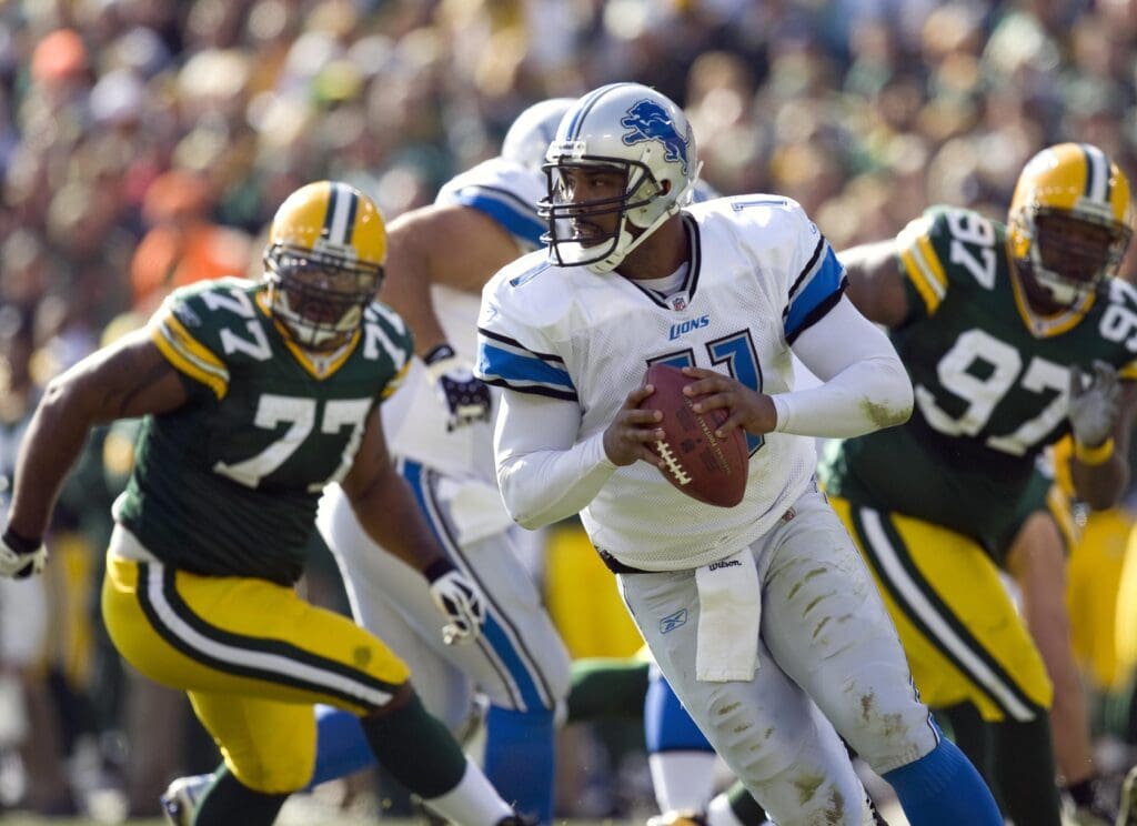 Oct 18, 2009; Green Bay, WI, USA; Detroit Lions quarterback Daunte Culpepper (11) scrambles out of the pocket during the second quarter against the Green Bay Packers at Lambeau Field.