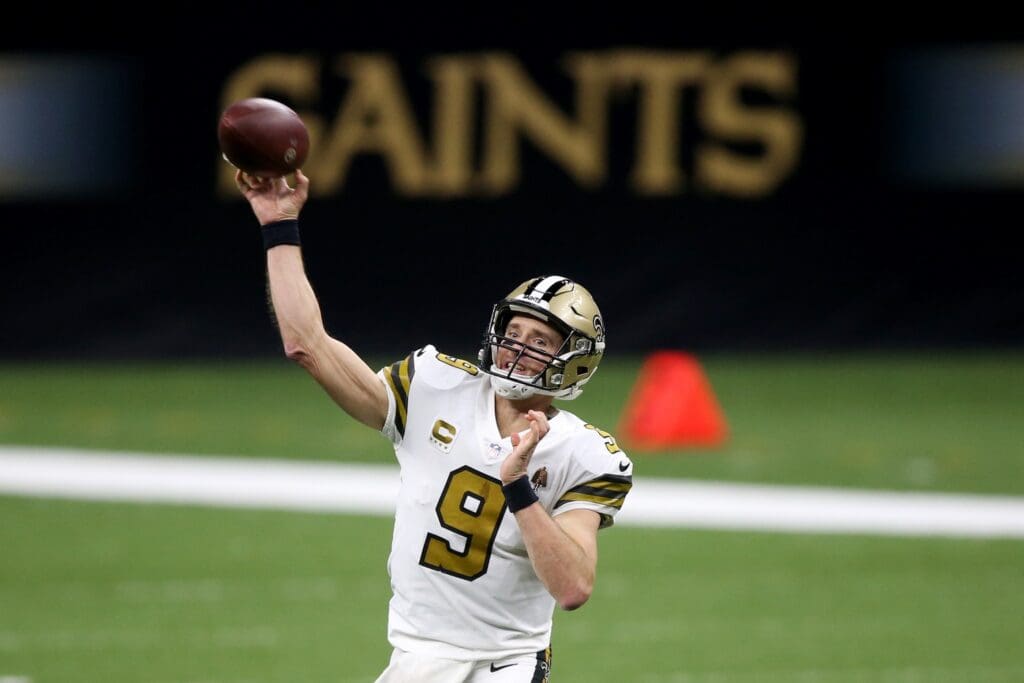 Dec 25, 2020; New Orleans, Louisiana, USA; New Orleans Saints quarterback Drew Brees (9) makes a throw in the second quarter against the Minnesota Vikings at the Mercedes-Benz Superdome.