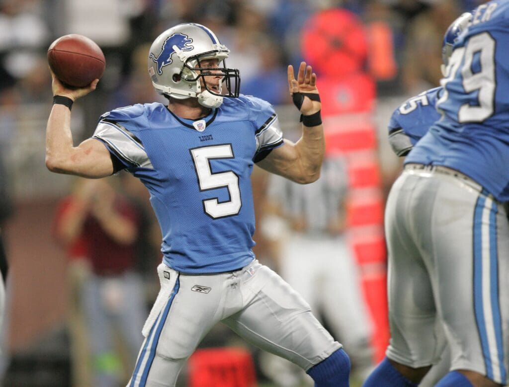 Dec 18, 2005; Detroit, MI, USA; Detroit Lions quarterback #5 Jeff Garcia throws the ball against the Cincinnati Bengals at Ford Field.