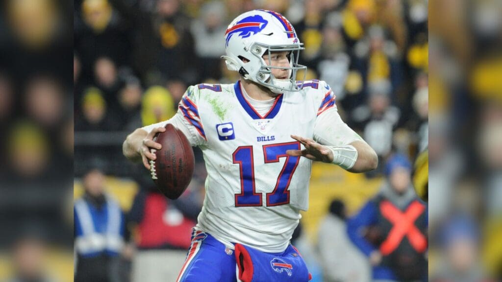 Dec 15, 2019; Pittsburgh, PA, USA; Buffalo Bills quarterback Josh Allen (17) against the Pittsburgh Steelers during the fourth quarter at Heinz Field.
