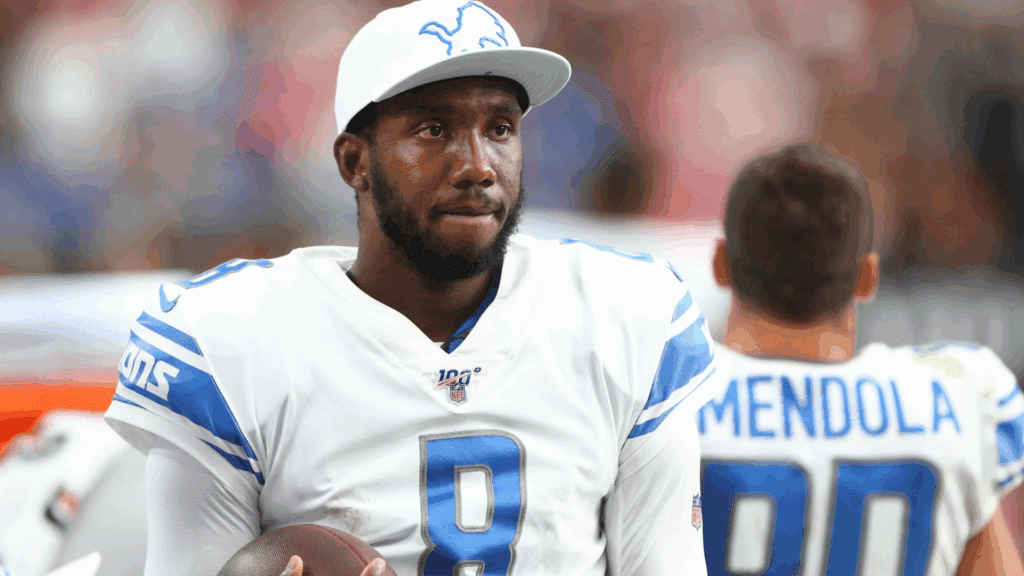 Sep 8, 2019; Glendale, AZ, USA; Detroit Lions quarterback Josh Johnson (8) against the Arizona Cardinals at State Farm Stadium.
