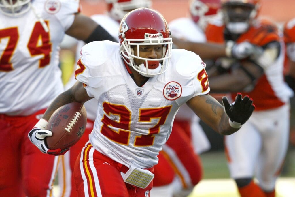 Dec 28, 2008; Cincinnati, OH, USA; Kansas City Chiefs running back Larry Johnson (27) runs in the second half against the Cincinnati Bengals at Paul Brown Stadium in Cincinnati, OH. The Bengals defeated the Chiefs 16-6.