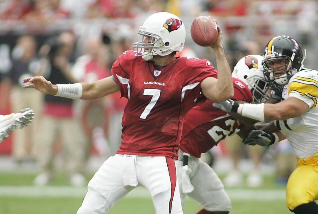 Sept. 30, 2007; Glendale, AZ, USA; Arizona Cardinals quarterback (7) Matt Leinart against the Pittsburgh Steelers at University of Phoenix Stadium.