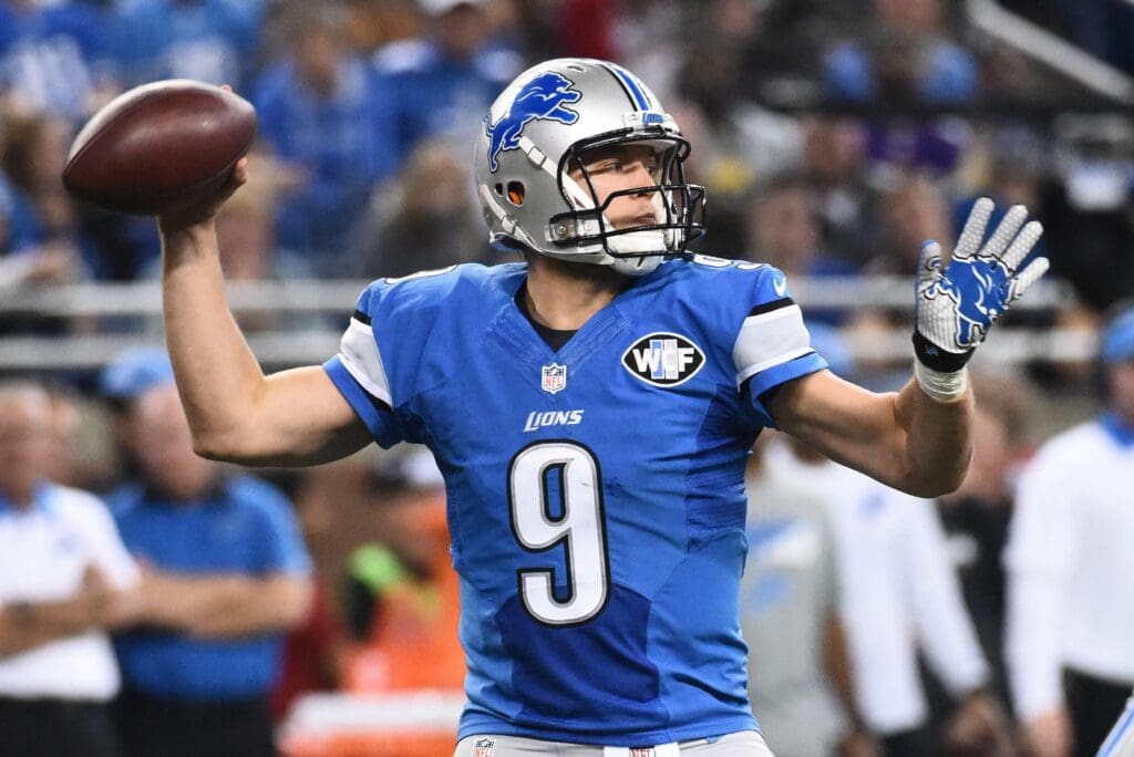 Oct 25, 2015; Detroit, MI, USA; Detroit Lions quarterback Matthew Stafford (9) throws the ball during the fourth quarter against the Minnesota Vikings at Ford Field. The Vikings won 28-19.