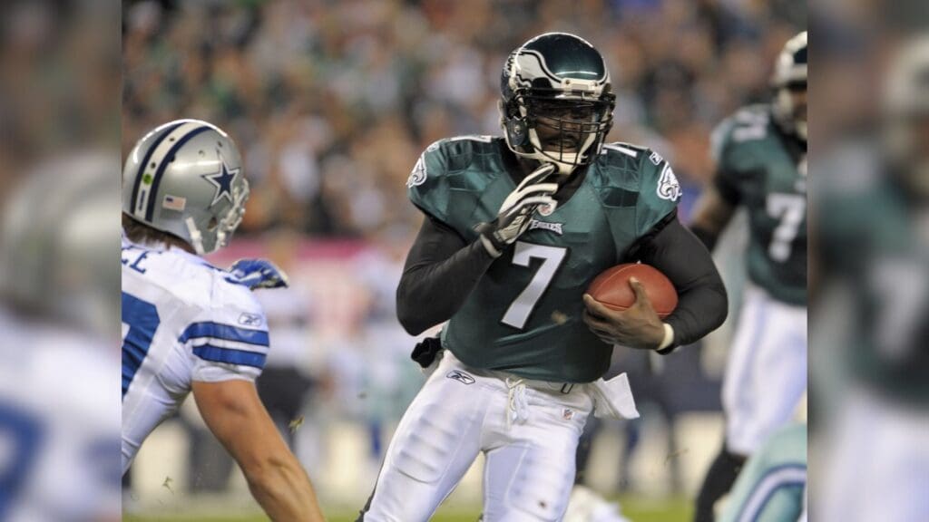 October 30, 2011; Philadelphia, PA USA; Philadelphia Eagles quarterback Michael Vick (7) runs with the ball during game against the Dallas Cowboys at Lincoln Financial Field.