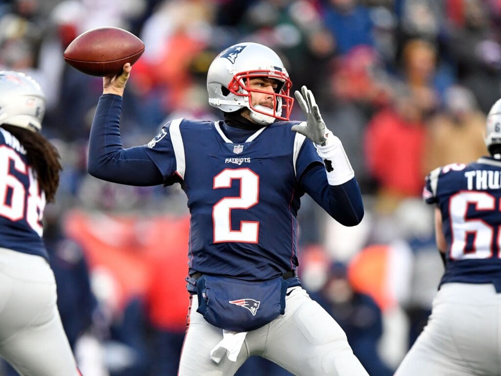 Dec 31, 2017; Foxborough, MA, USA; New England Patriots quarterback Brian Hoyer (2) looks to throw against the New York Jets during the second half at Gillette Stadium.