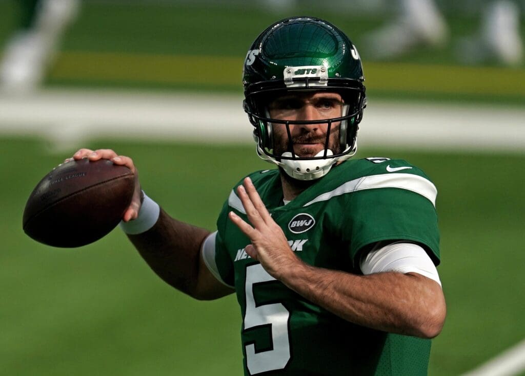 Dec 20, 2020; Inglewood, California, USA; New York Jets quarterback Joe Flacco (5) warms up before a game against the Los Angeles Rams at SoFi Stadium.