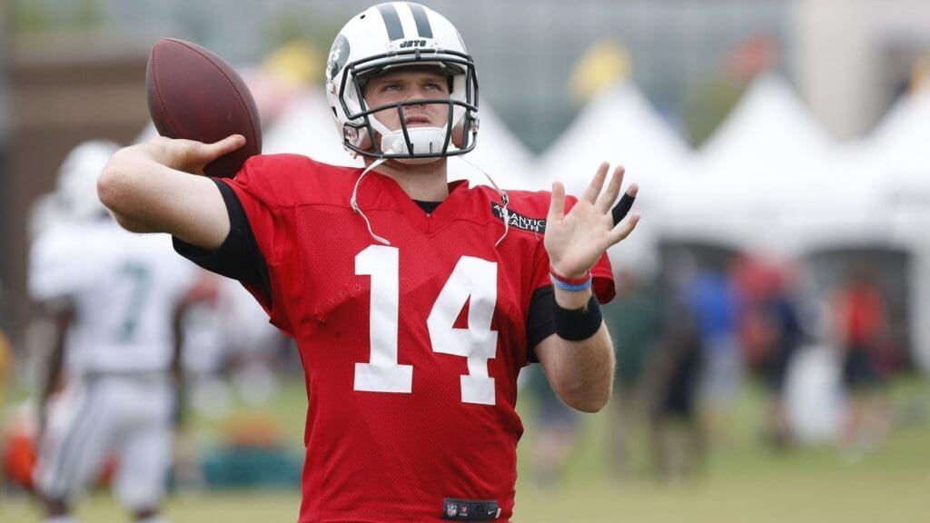 Aug 13, 2018; Washington, DC, USA; New York Jets quarterback Sam Darnold (14) passes the ball during a joint practice with the Washington Redskins at Bon Secours Washington Redskins Training Center.