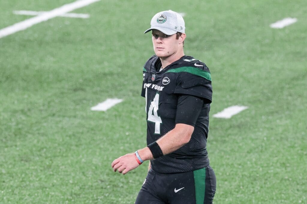 Oct 1, 2020; East Rutherford, New Jersey, USA; New York Jets quarterback Sam Darnold (14) walks off of the field after his game against the Denver Broncos at MetLife Stadium.